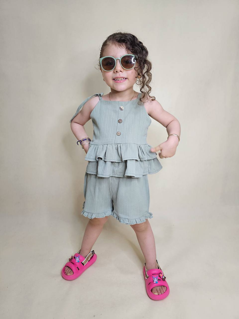 لباس بچگانه دخترانه تاپ و شلوارک مانلی  مناسب یک تا شش سال